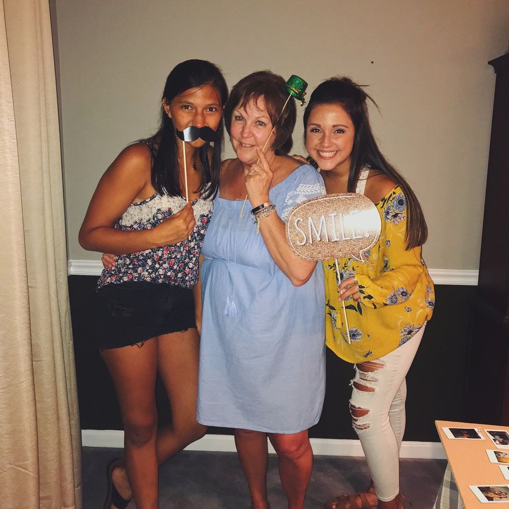 Meet your Posher, Julie